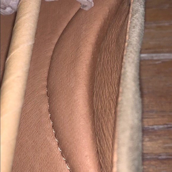 UGG Elise Studded Suede Leather Shoe Beige 9 NIB - Picture 13 of 14